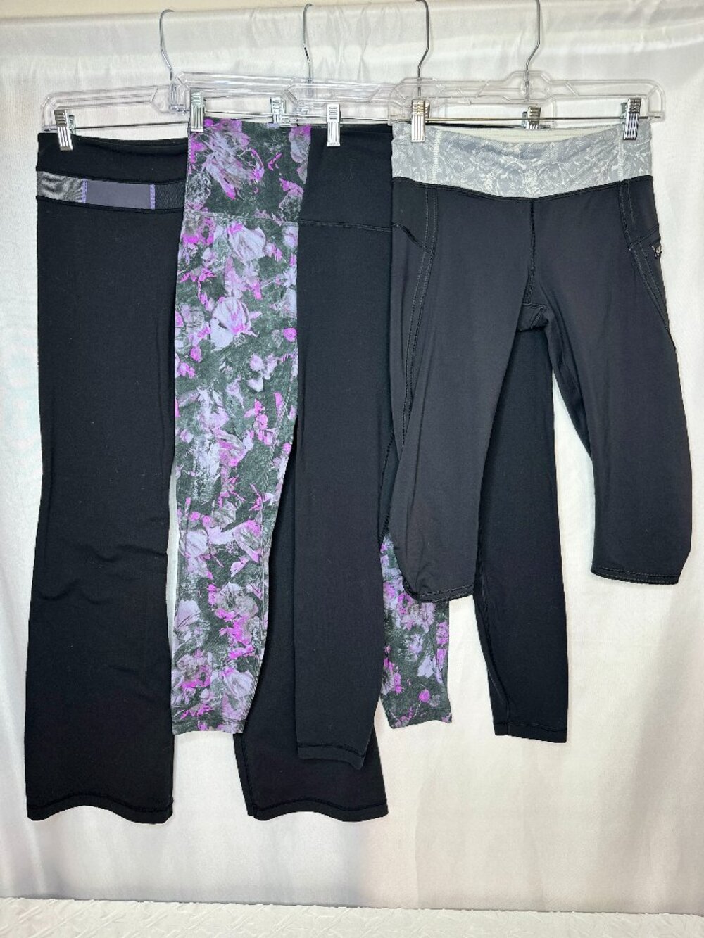 Lululemon Lot of 4 Pants, Size 6 Groove & Align Athleisure Yoga Gym Soft Stretch
